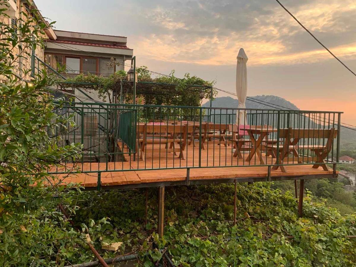 Apartments "Old House Pajovic" Virpazar Ngoại thất bức ảnh