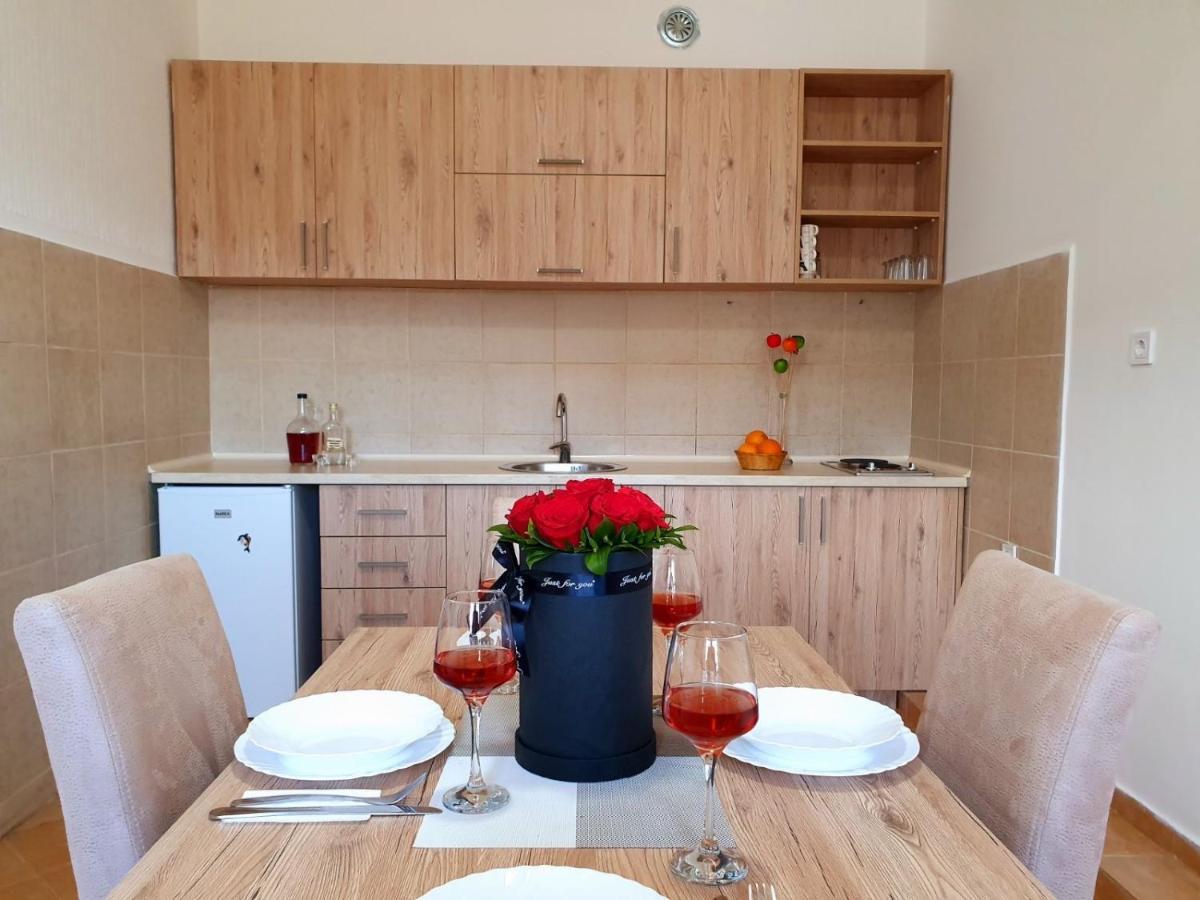 Apartments "Old House Pajovic" Virpazar Ngoại thất bức ảnh